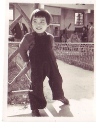 SUNG Childhood Photos 101