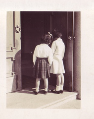 SUNG Childhood Photos 106
